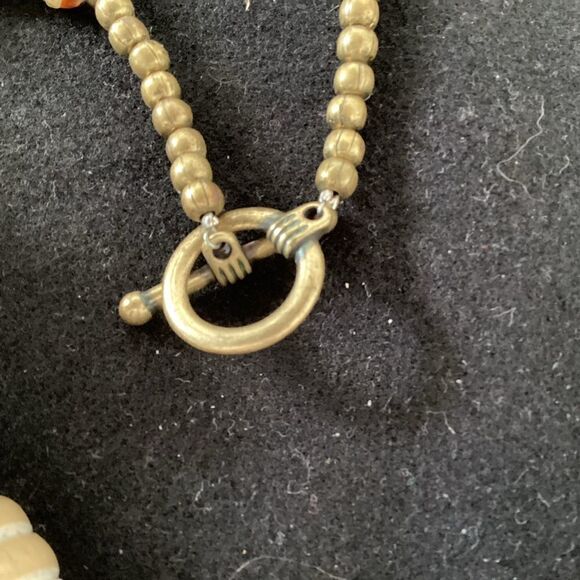 OOAK handmade vintage “beehive” necklace.  J0037 - Picture 6 of 6